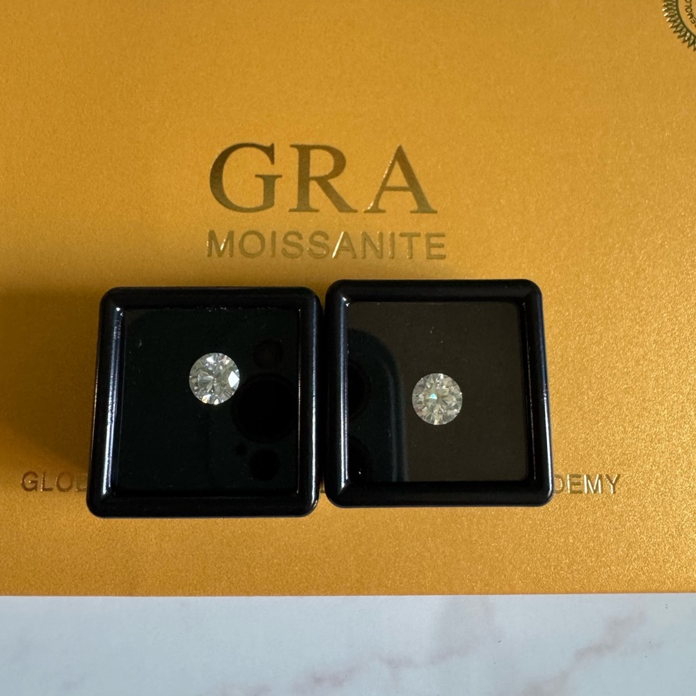 1CT loose Moissanite